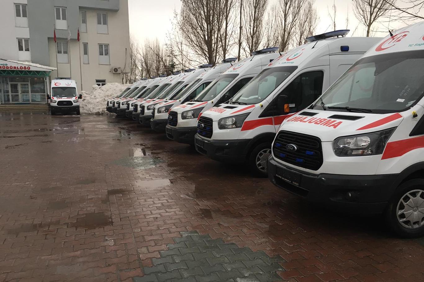 Bitlis'e 11 yeni ambulans